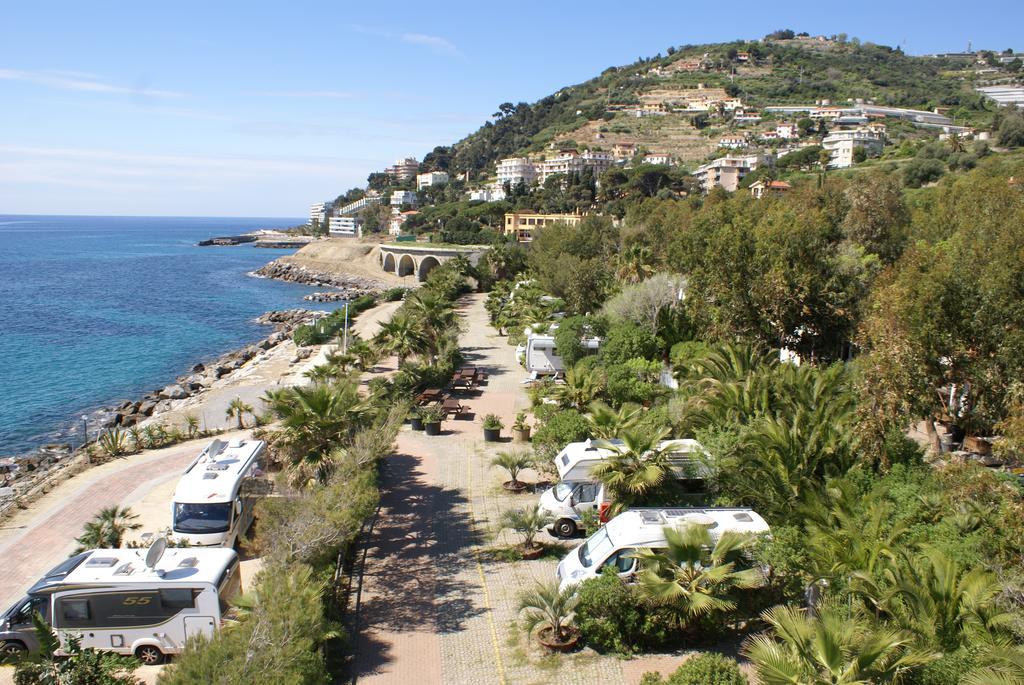 Villaggio Dei Fiori Σαν Ρέμο Εξωτερικό φωτογραφία